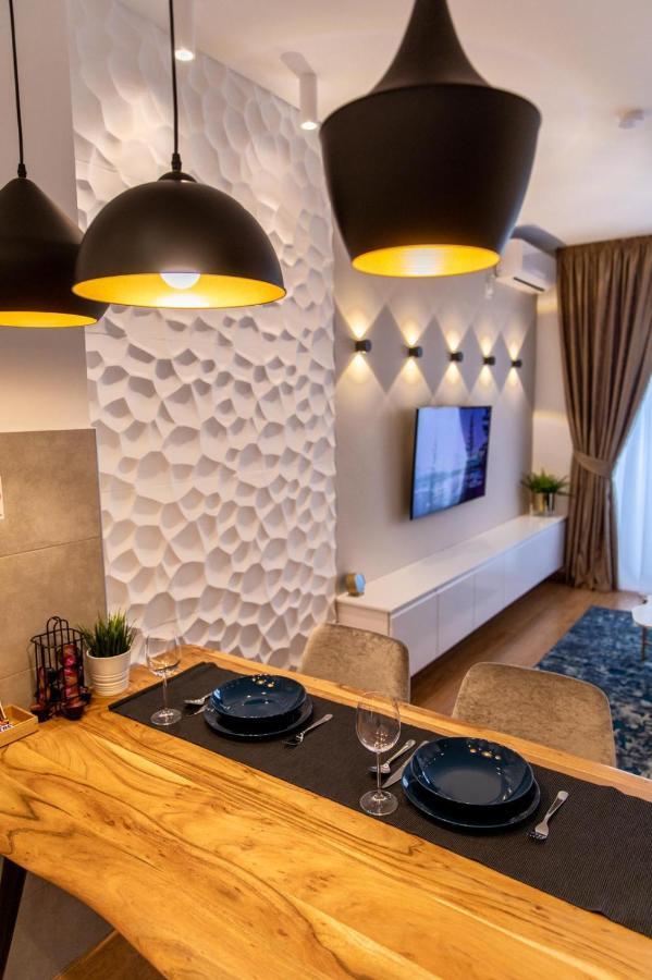 Dali Apartments Pupin Palace Novi Sad Extérieur photo
