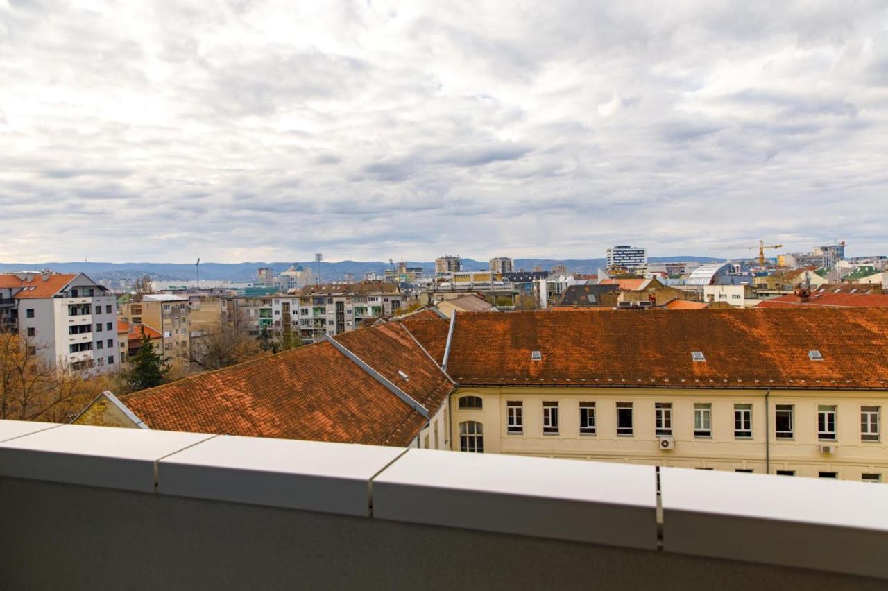 Dali Apartments Pupin Palace Novi Sad Extérieur photo